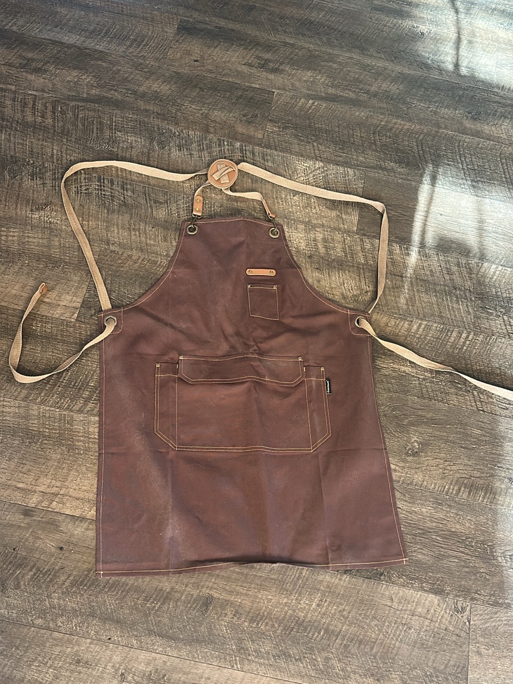 Brown Leather Apron with Multi-Pocket Front - Women’s Work Apron